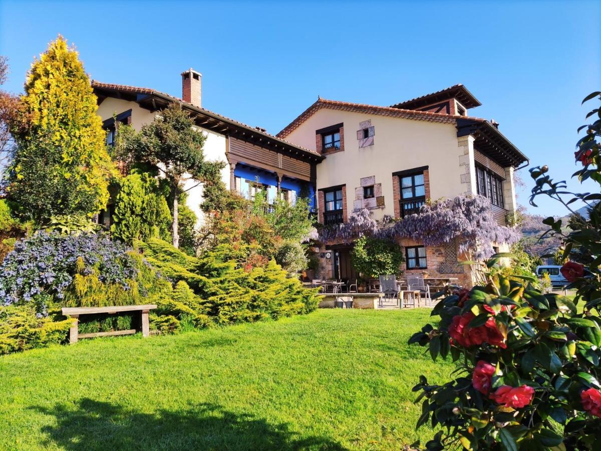 Heredad De La Cueste Llenin Exterior photo